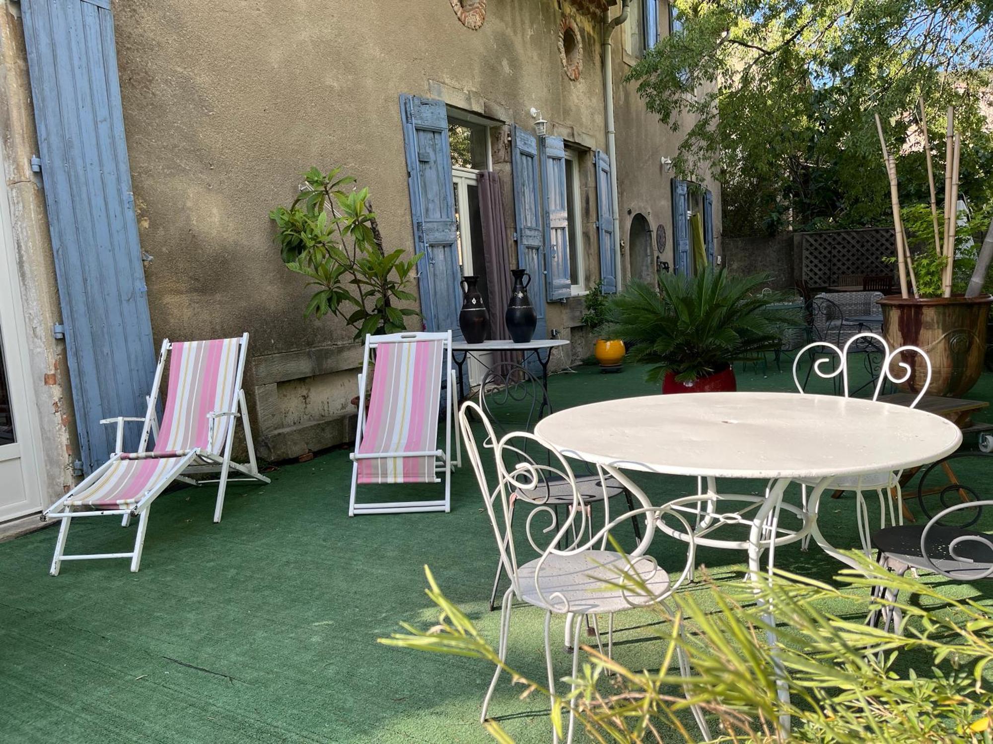 Les Dames De Saint Florent Buitenkant foto